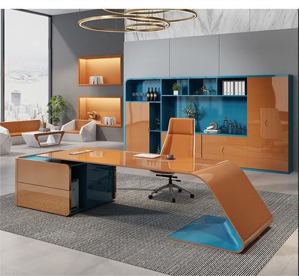 ISO9001/ISO14001 인증을 받은 MDF 베이킹 라크 작업 테이블 관리자 책상
